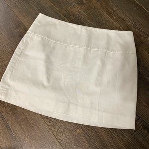 Express Design Studio Size 4 White Mini Skirt Stretchy Basic Neutral Minimal